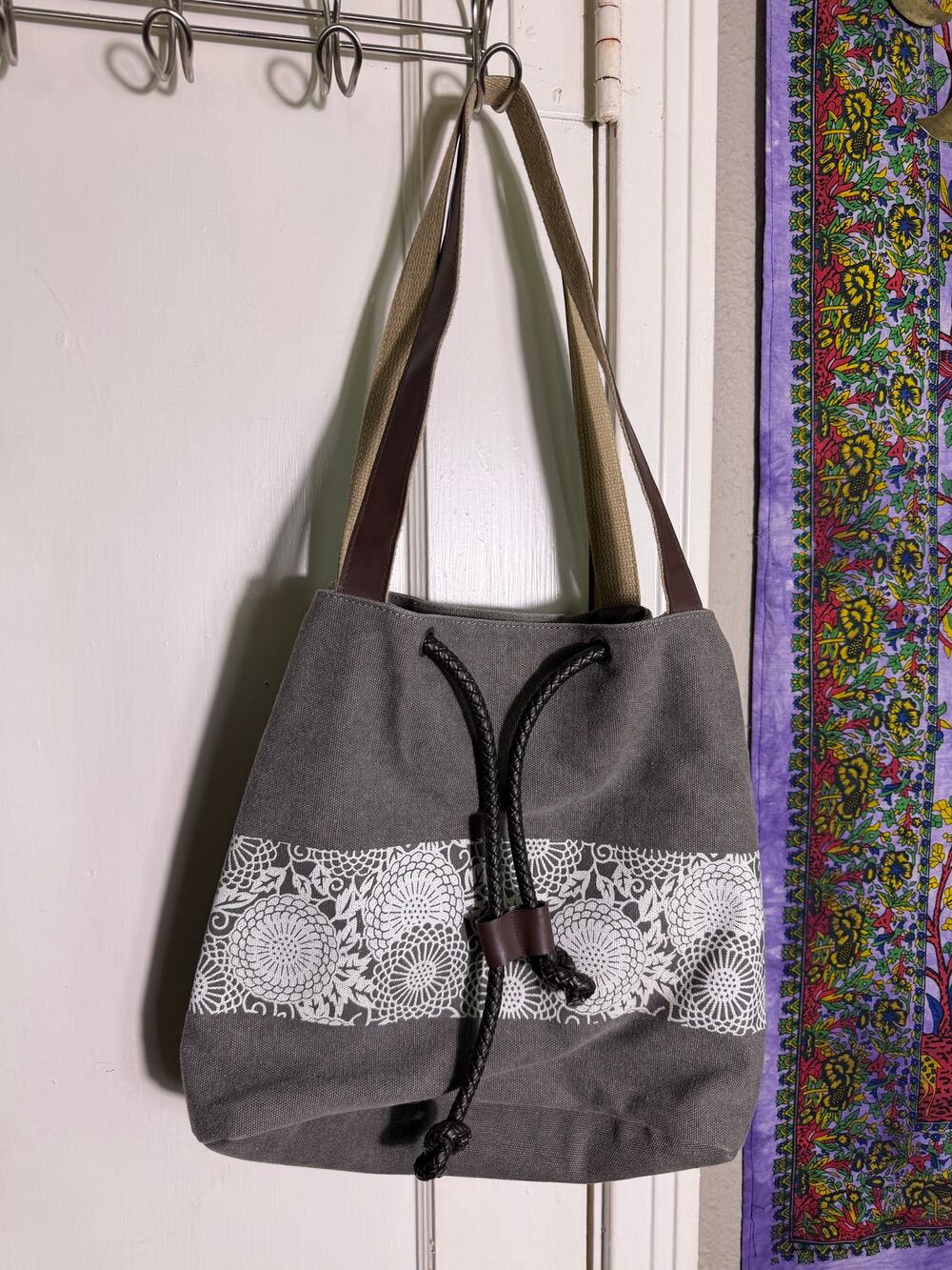 Gray Canvas Bucket Bag Floral Boho Shoulder Purse Drawstring Brown Trim